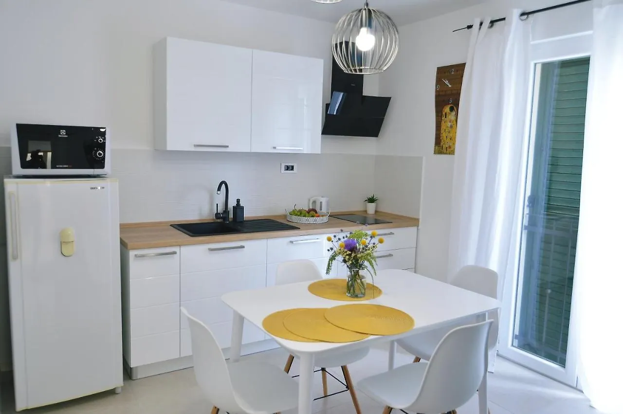 Opatija Sunshine Apartment